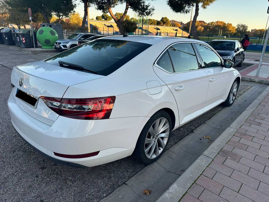 Skoda Superb 2.0d 150cp Euro6