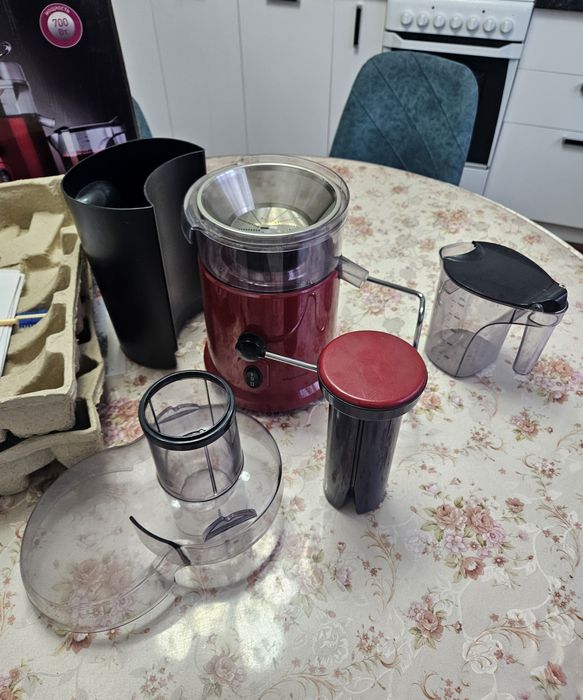 Соковыжималка Maxwell