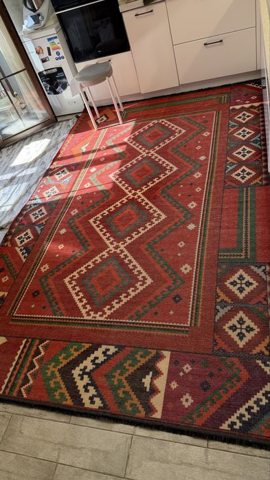 Красный  Ковер для дома