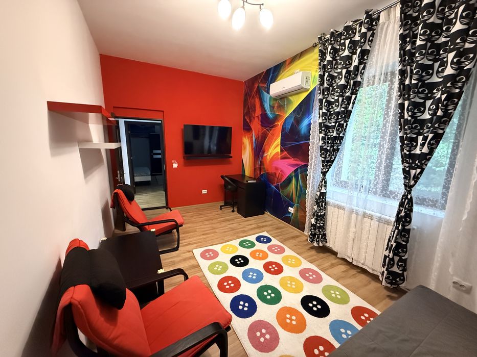 Inchiriez Apartament 2 camere ,Proprietar pe Basarabia sector 2