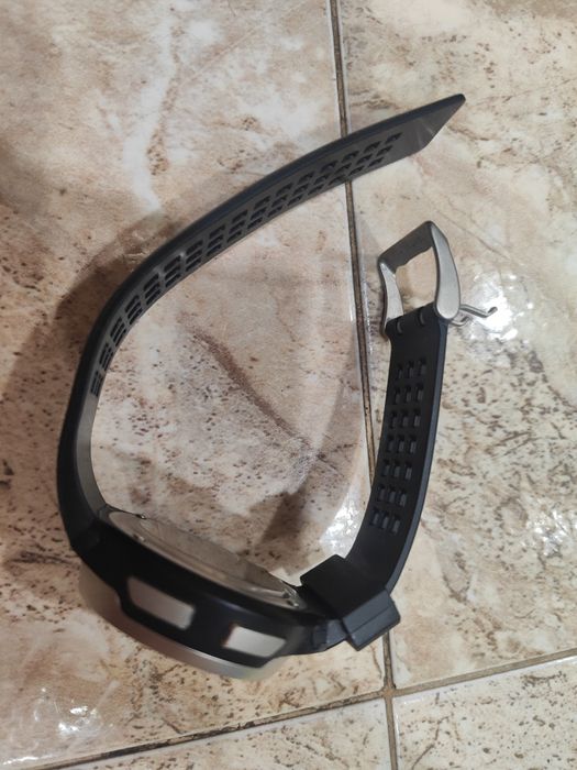 Мъжки часовник  с хронометър за бягане W900 M, черен