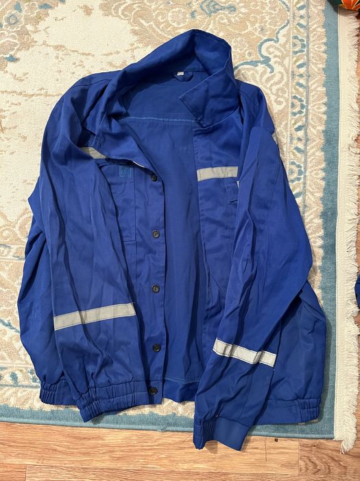 Продаю б/у спец.одежды