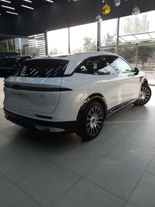 Zeekr 7x. Ultra. 715km. 2026 restyling