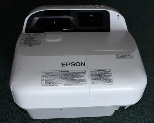 Videoproiector Epson EB-695WI Ultrashort trow 3500 lumeni