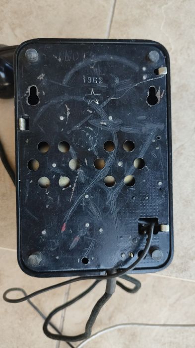 Телефон раритетный бакелитовой