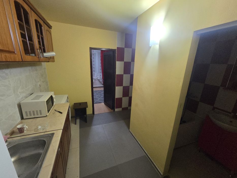 Garsoniera de vanzare