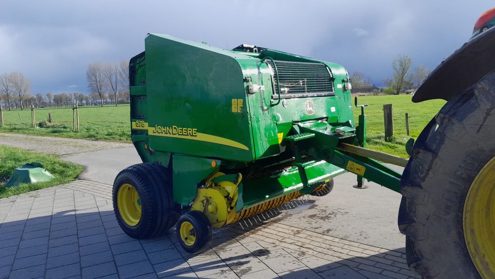 Balotiera John Deere 578