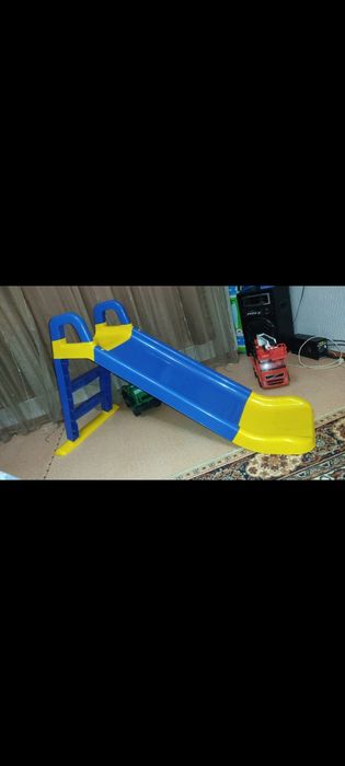 Продам детскую горку