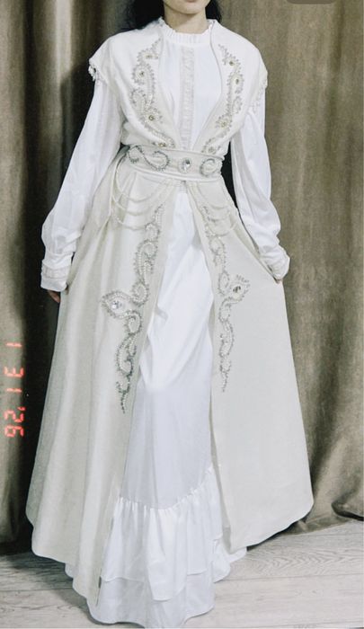 Платья на узату.