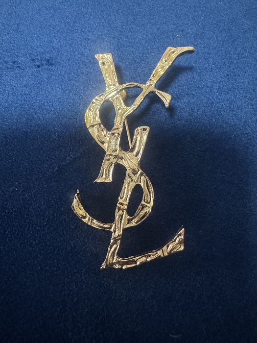 Brosa aurie inspiratie YSL mare, potrivita pentru palton