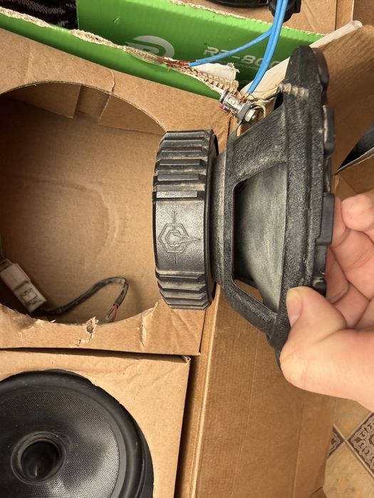 Kalonka sotiladi yaxshi xolatda