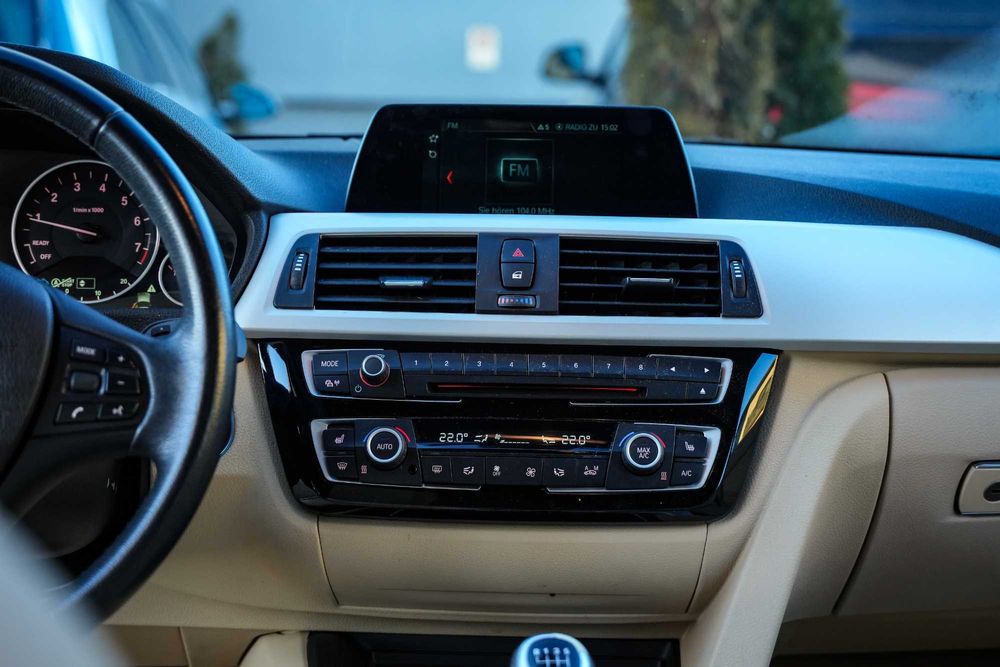 BMW 318i TVA deductibil / faruri LED / rate & garantie & leasing