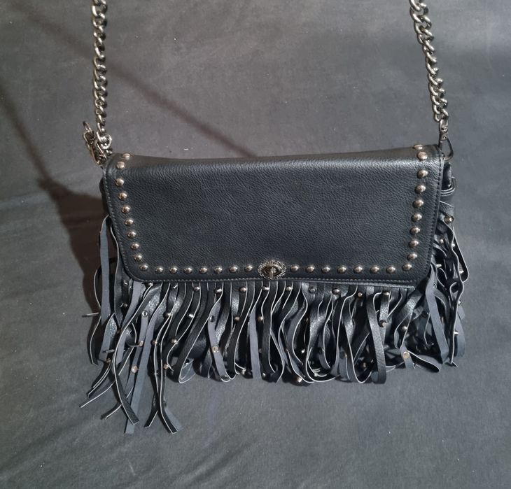 Дамска чанта с ресни