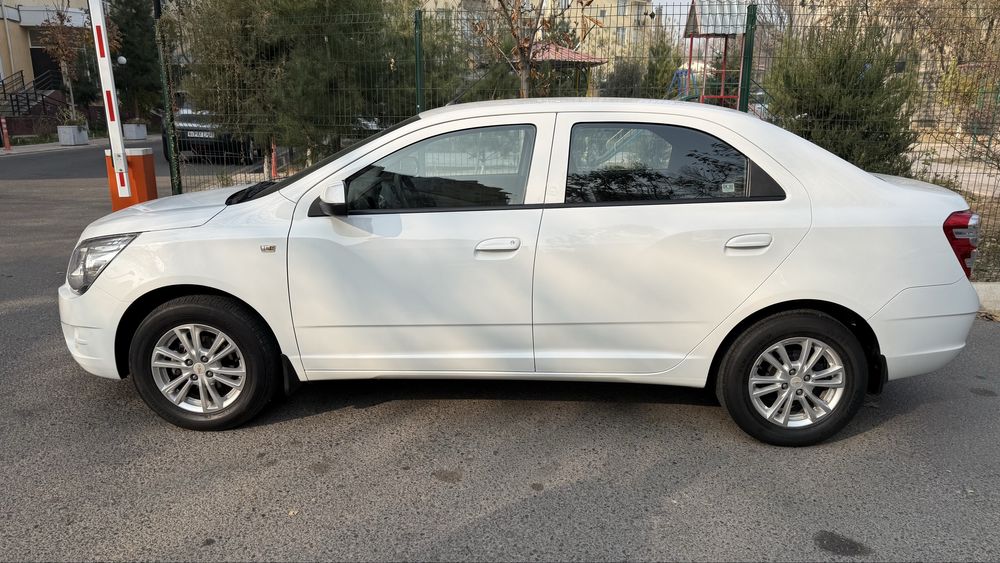 Chevrolet Cobalt 2022 — 2