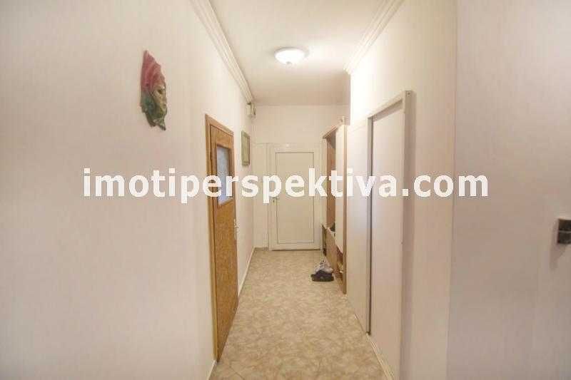 Продава се Тристаен апартамент в Пловдив, Тракия - 96 кв.м за 1250 €/кв.м - Снимка #11
