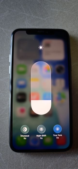 iPhone 11 Pro 64GB – impecabil estetic