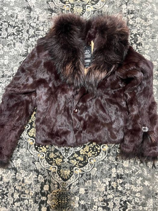 Шуба Женская меховым воротником