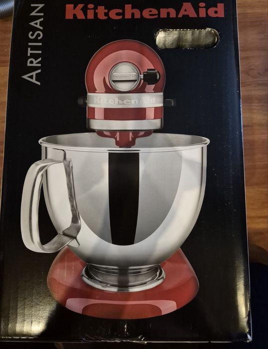 Kitchen Aid Artisan 4,8L + bol transparent pt paine extra