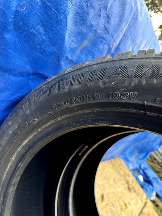 Cauciucuri 235 50 19 103V iarna 2bc
