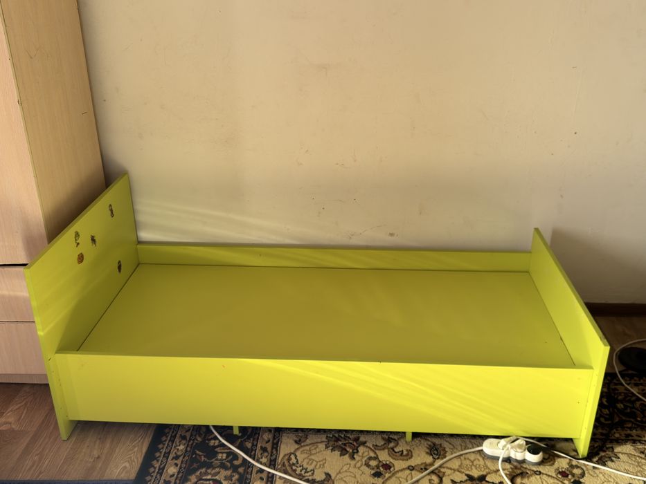 Кровать детская бу