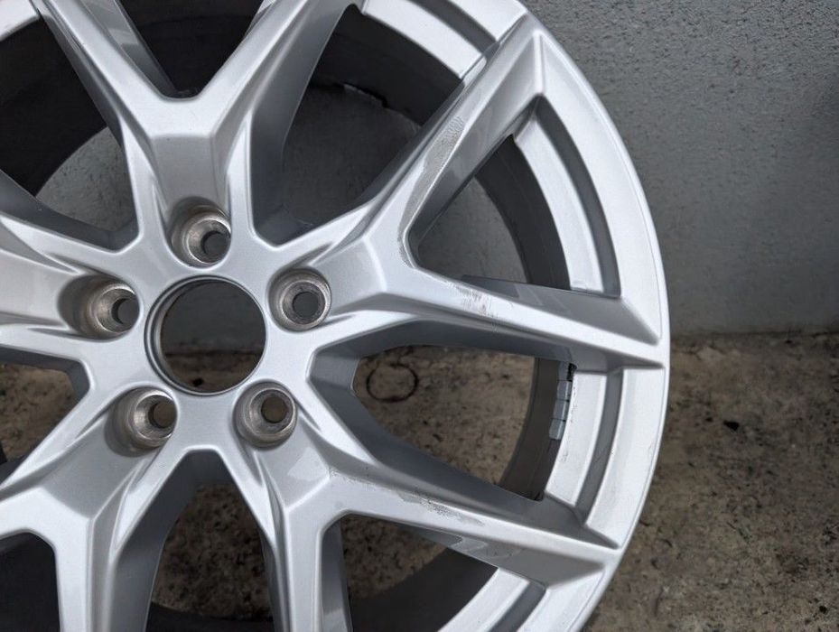 1x Janta 5 spite Y 18" 5×108 Volvo XC60 XC40 XC70 S90 V90 S60 V60 - 31423351