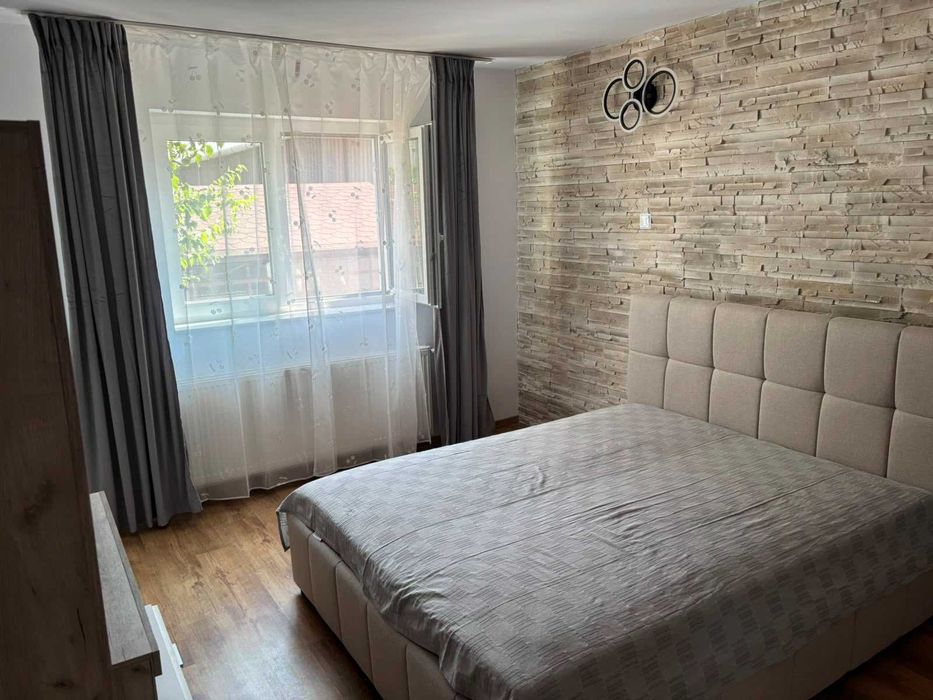 Închiriez apartament cu 3 camere – parter de casă , Dâmbul Rotund, Cluj-Napoca