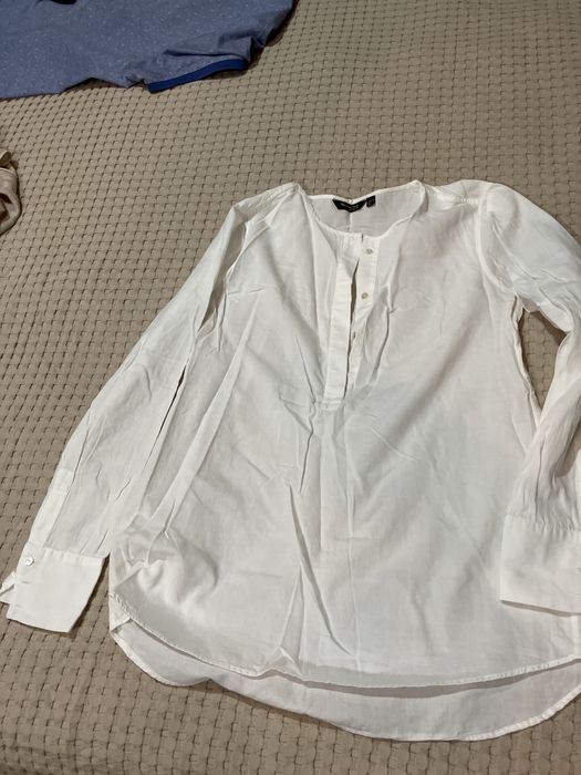 Блузки Uniqlo , massimo dutti , lacoste