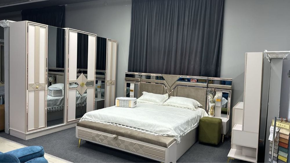 Спальные гарнитуры хорошего качества