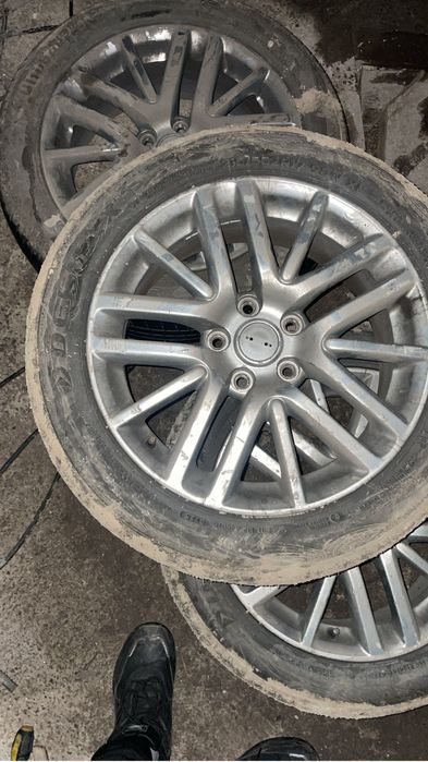 Продам шины с дисками
