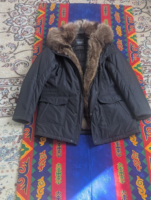 Продается мужская куртка