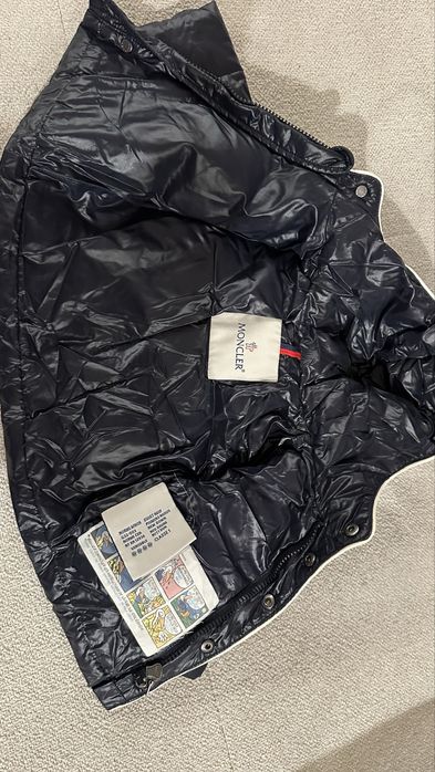 Geaca Moncler baby