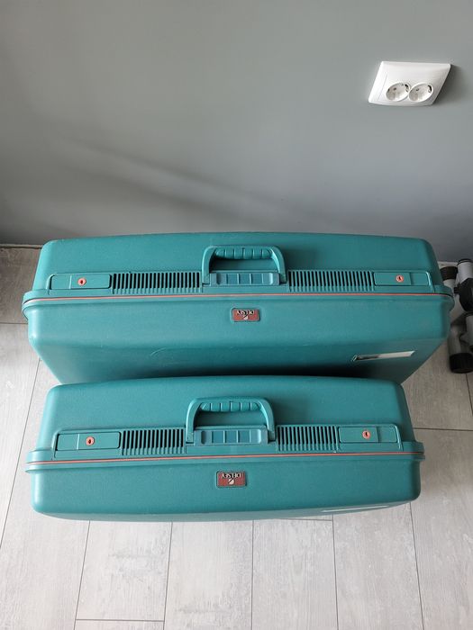 Куфари Delsey...