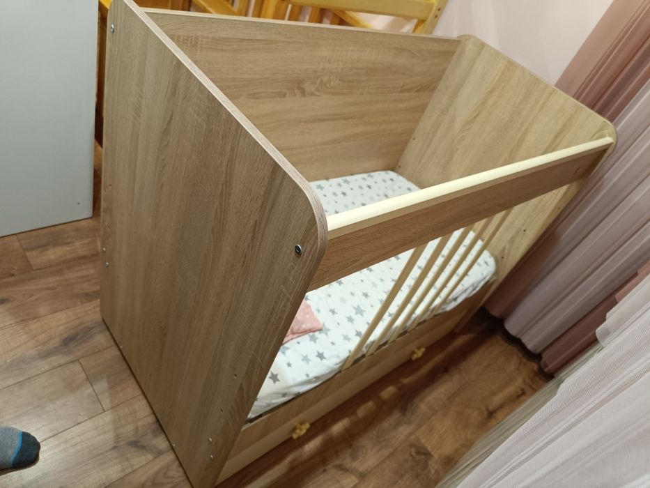 Кошара с люлеещ механизъм Кирев + матрак