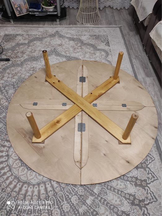 Продаю казахские круглые столы