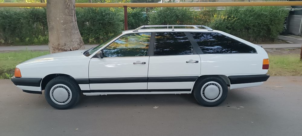 Продам Ауди 100 с3 Авант в кузове универсал.