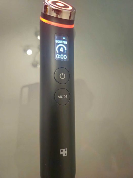 AGE-R booster pro за лице