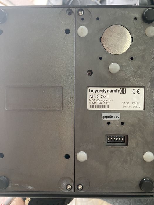 Sistem Conferinta Beierdynamic MCS Statie Microfoane Case