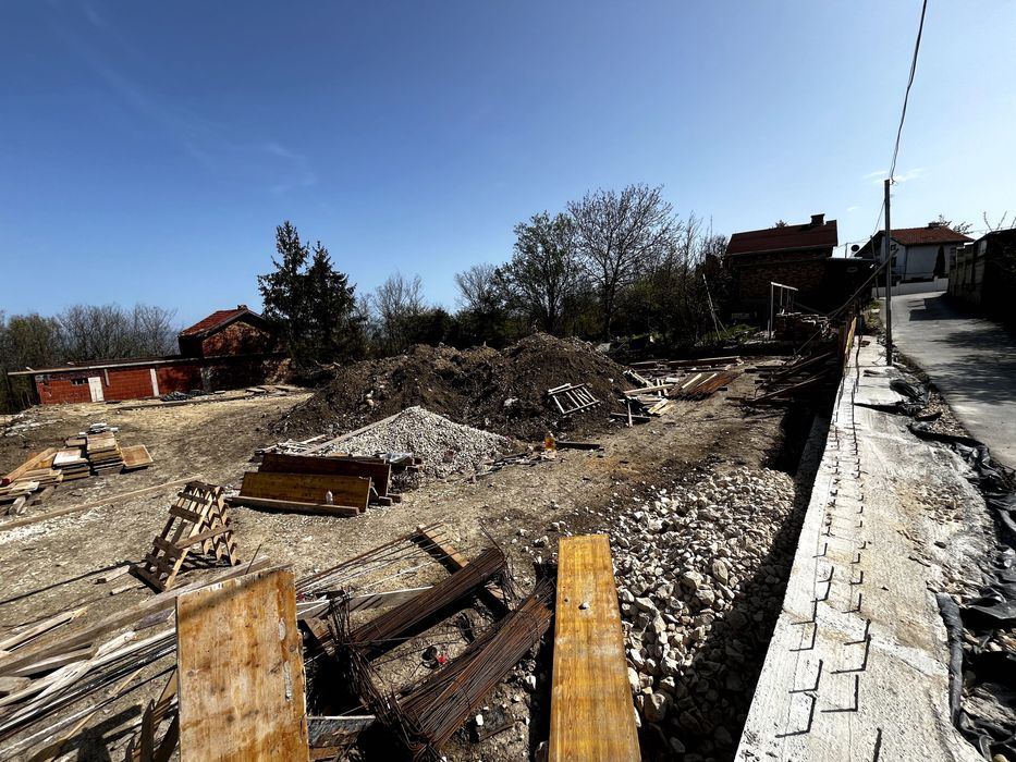 Продава се Парцел в к.к. Златни пясъци - 840 кв.м за 59 €/кв.м - Снимка #3