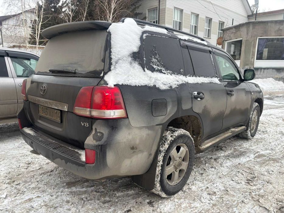 Toyota L.CRUISER-200 VX (65342)