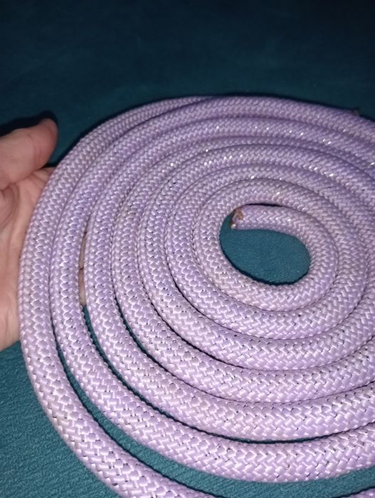 Скакалка гимнастическая