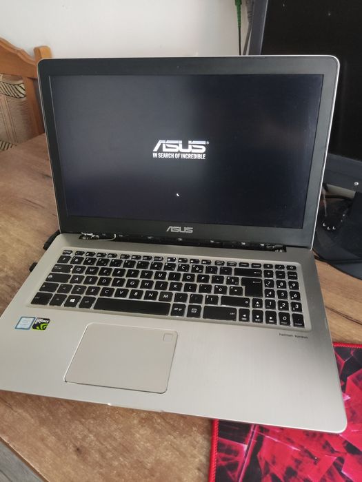 Laptop asus i7 GTX 1050