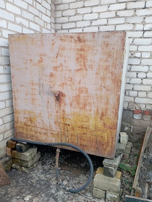 Продам ёмкость для воды -3куба