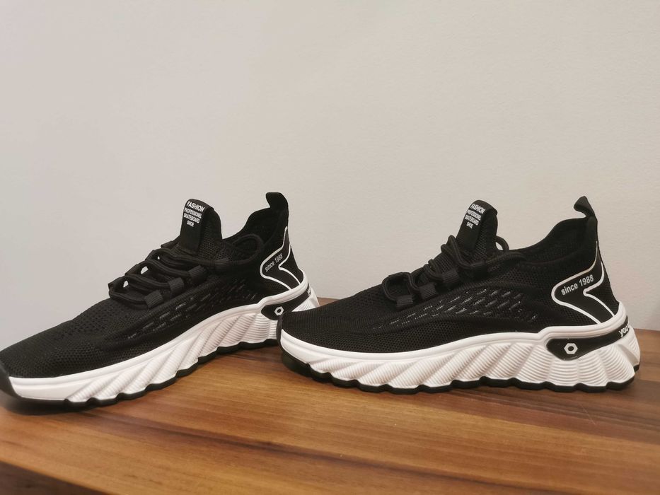 Дамски спортни обувки GiAnni, нови