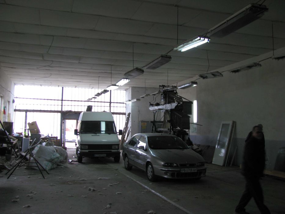 Продава се Промишлена сграда в Чирпан - 11271 кв.м за 44 €/кв.м - Снимка #16