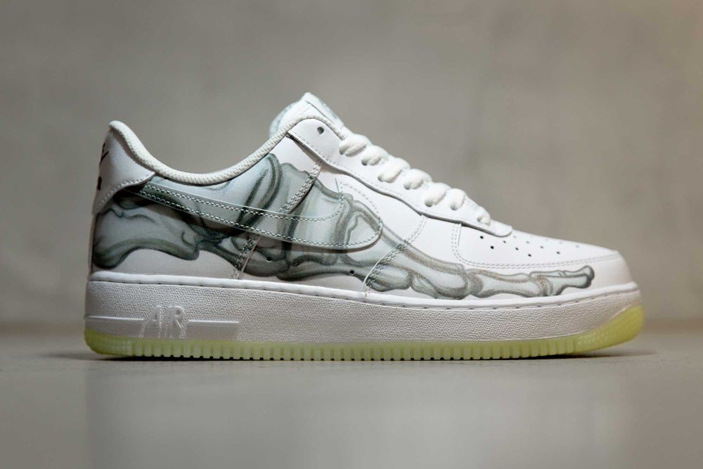 Sneakers af1 skeleton cu eticheta (nu Nike, Gucci, Adidas, Balenciaga)