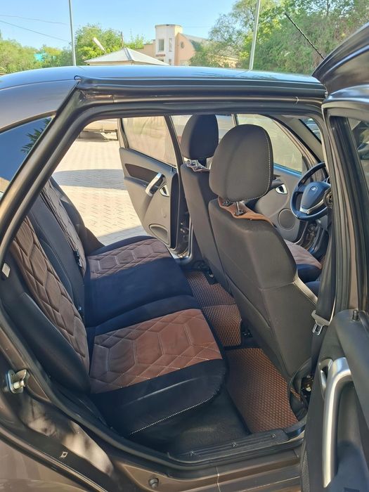 Продам Lada Granta люкс