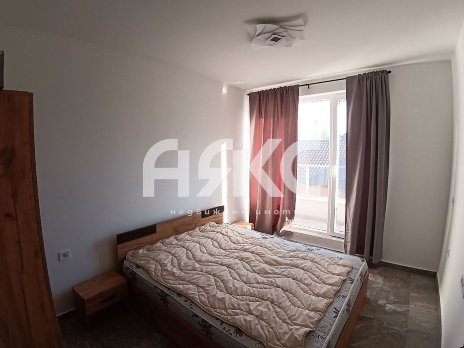 Дава се под наем Двустаен апартамент в София, Надежда 4 - 68 кв.м за 597.21 € - Снимка #2