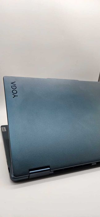 Lenovo Yoga AMD Ryzen 5