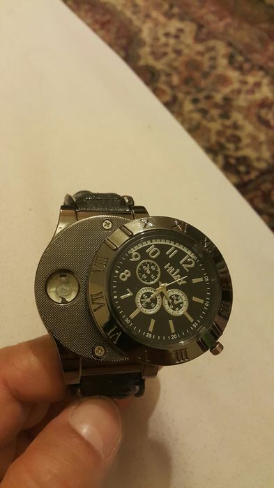 Елегантен часовник със запалка