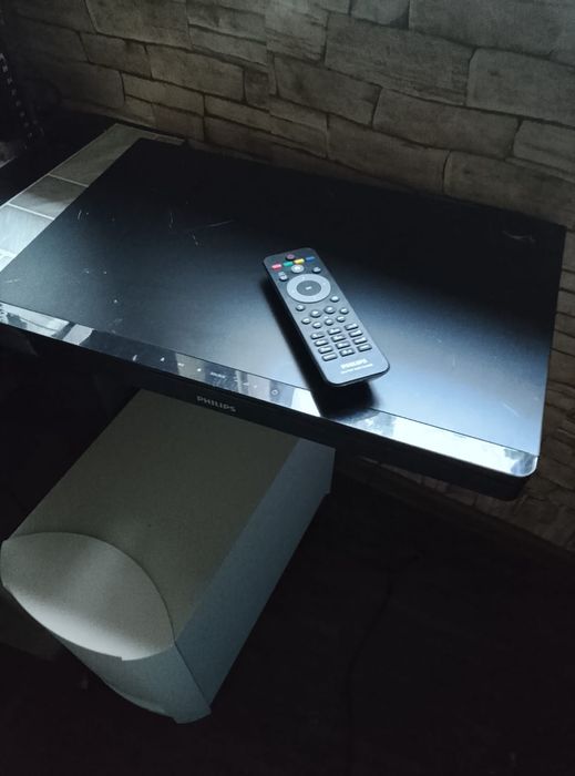 Blu-ray 3d player Philips Htb3270 12.